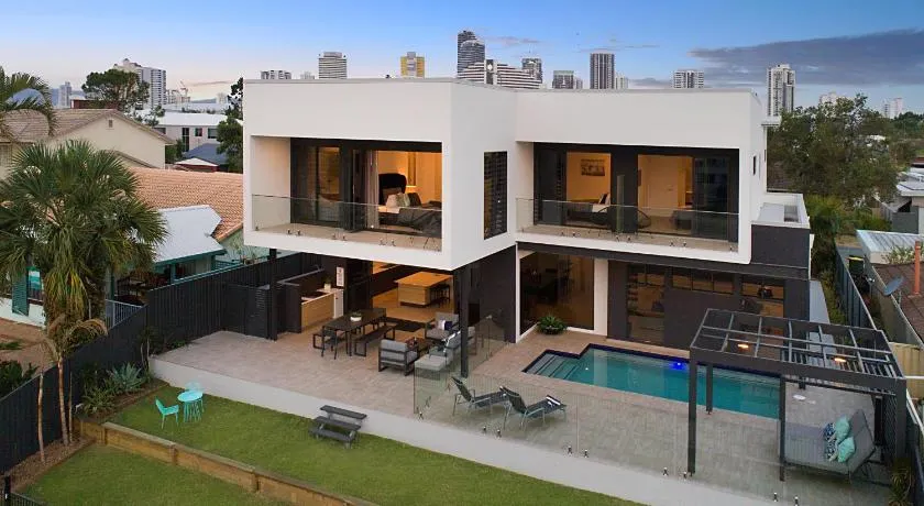 Jewel of Broadbeach - Image 1