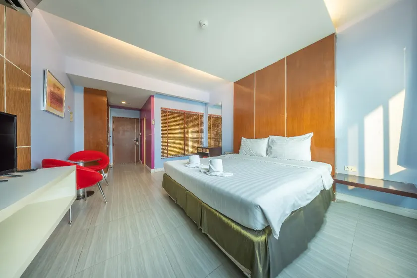 V-One Hotel Korat - Image 1