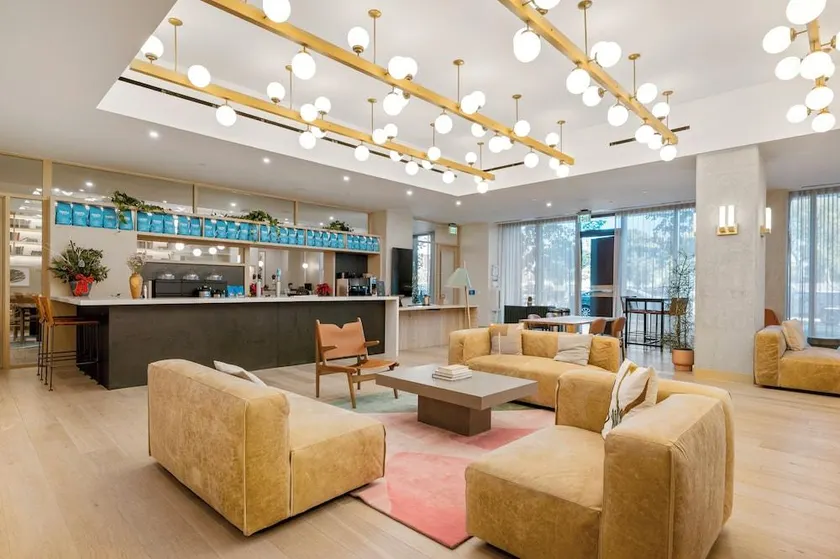 Austin Condo Hotel - Image 1