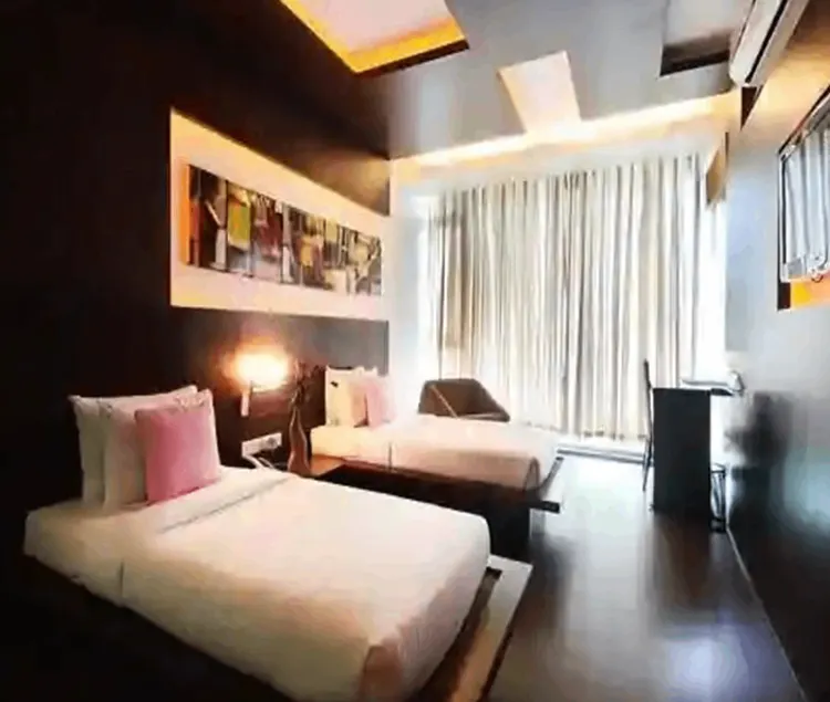 Honeyberg Resort - Image 1