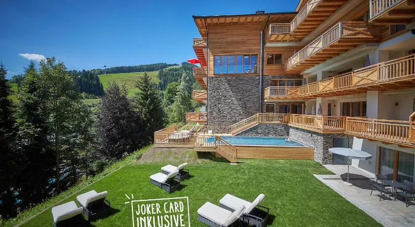 AlpenParks Hotel & Apartment Sonnleiten - Image 1
