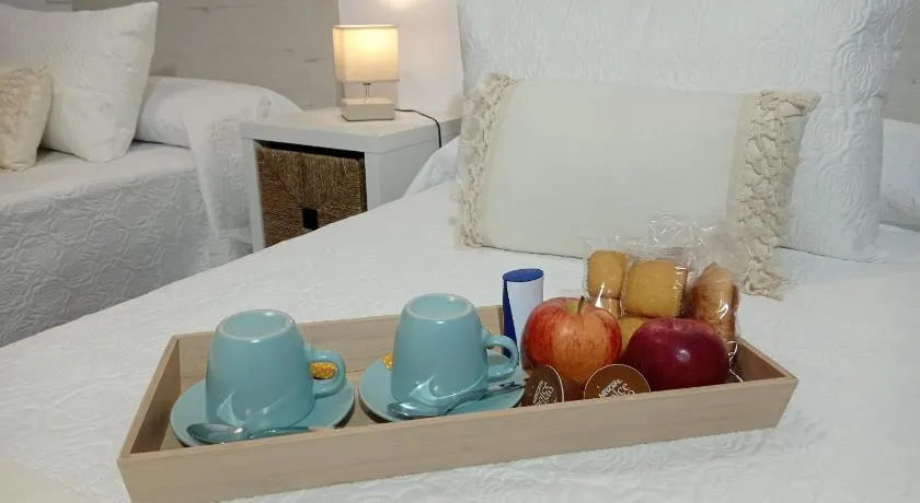 Martínez Rooms Pilgrims - Image 1