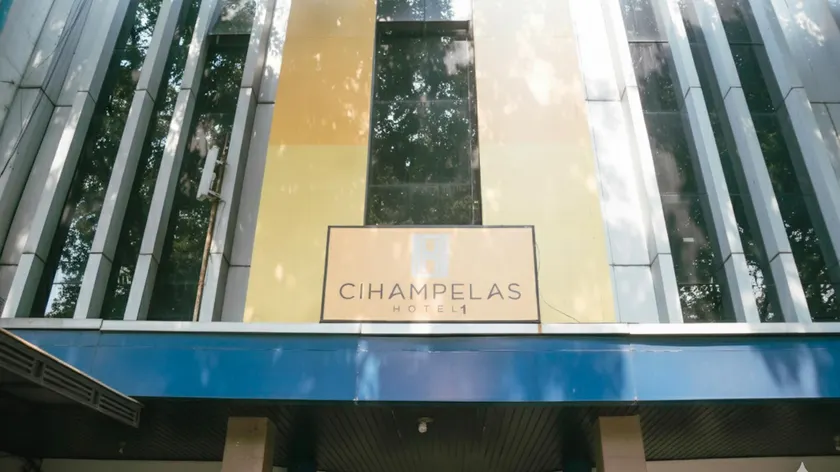 Cihampelas Hotel 1 - Image 1