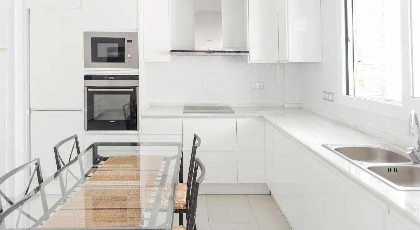 Unik Apartment Alicante - Image 1