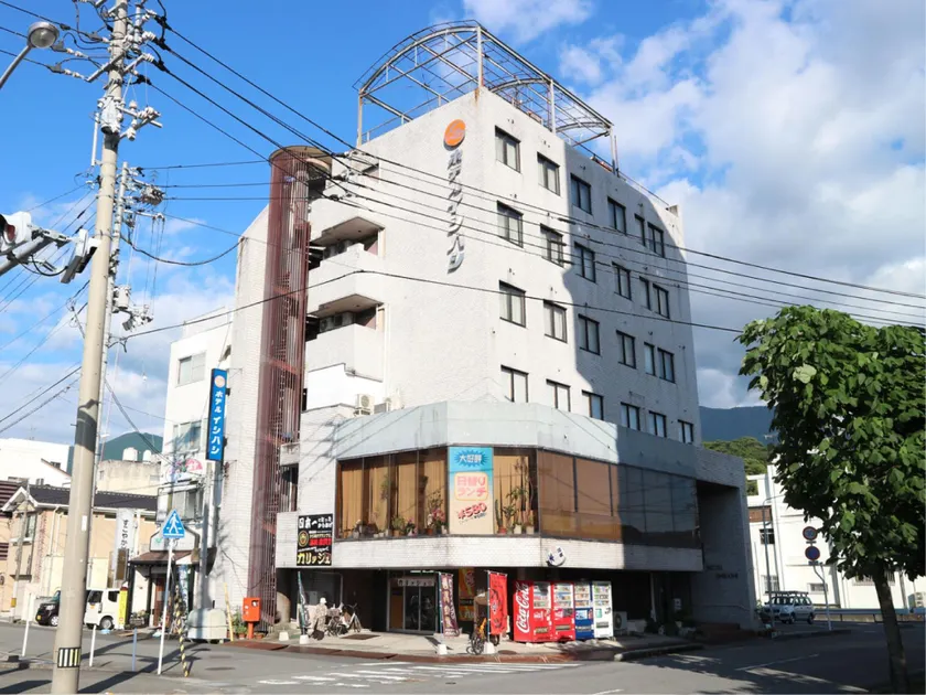 Hotel Ishibashi - Image 1
