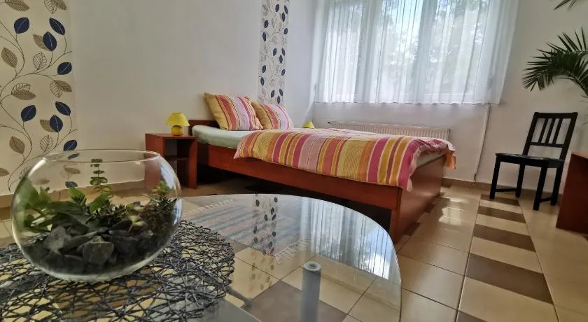 1st Floor Apartman - Image 1