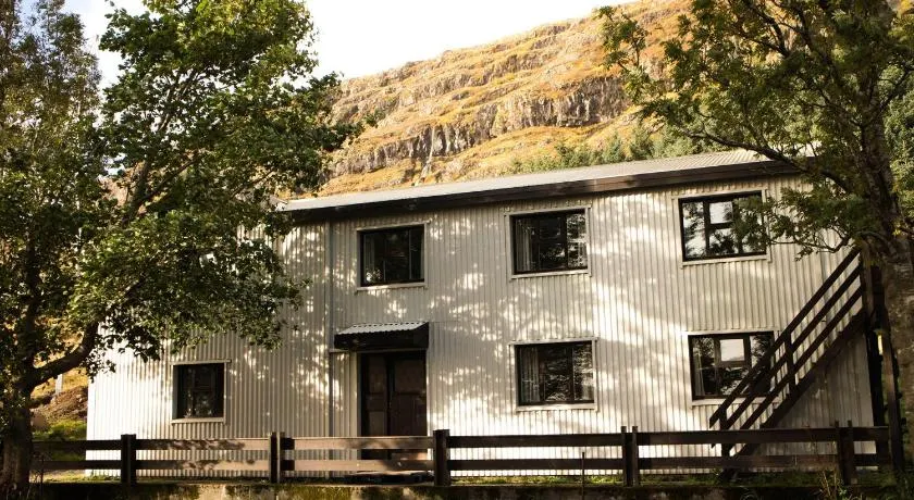 Old Cottage - Reynivellir II - Image 1