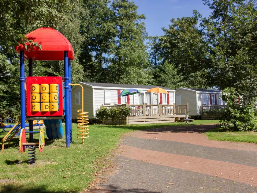 VakantieNoord, chalet 6p with veranda, located in Friesland, 5 stars camping on the lake - Image 1