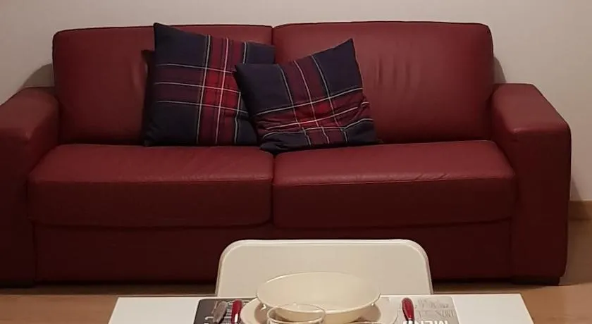 Sweet Home - Image 1