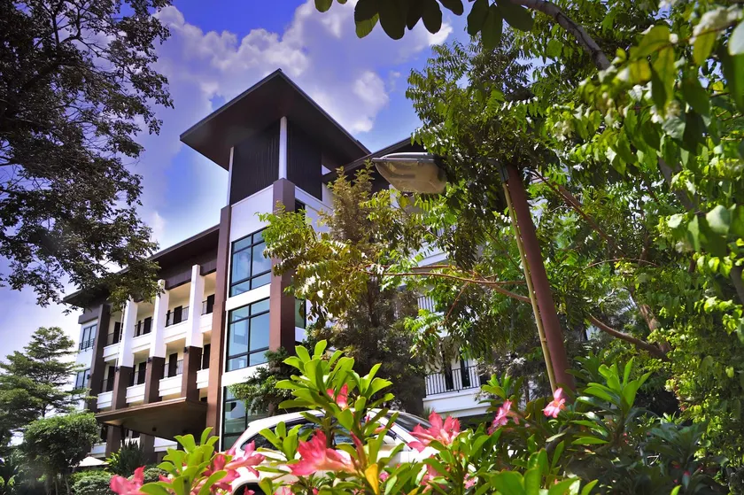 Gasser Park & Residence - Image 1
