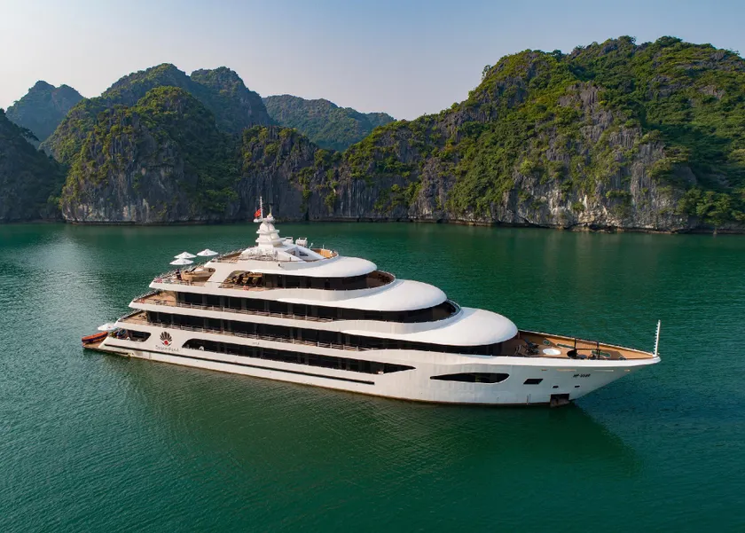 All in One Luxury Cruise Halong Bay - Image 1