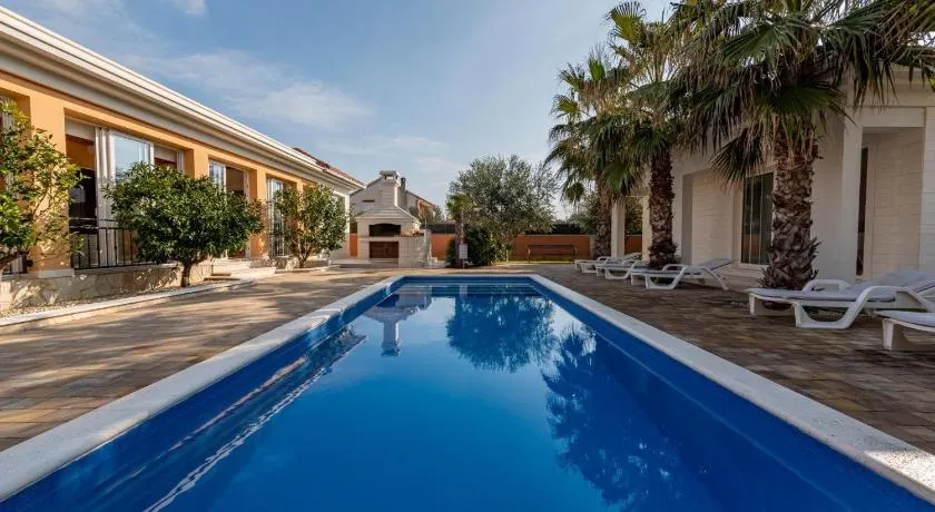 Villa Grand Slam - Luxury Pool & Tennis - Image 1