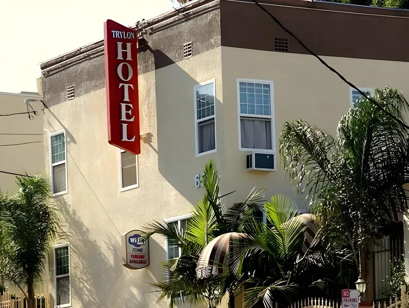 Trylon Hotel - Hollywood - Image 1