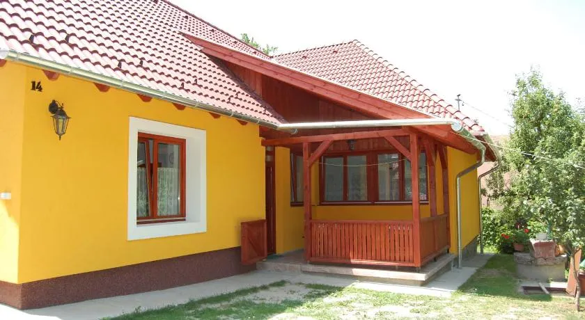 Csukavölgyi Apartman - Image 1