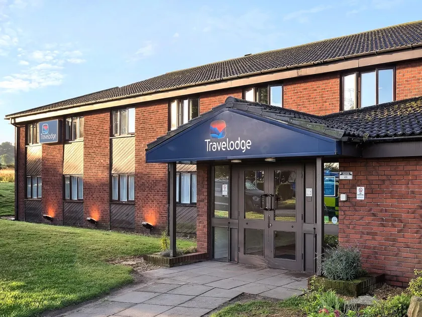 Travelodge Grantham A1 - Image 1