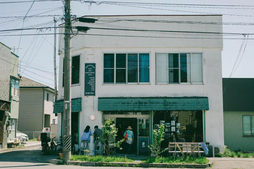 CORNER SHOP Miyota - Image 1