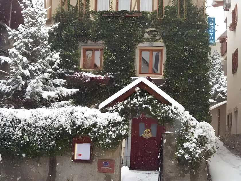 Hotel Casa Socotor - Image 1