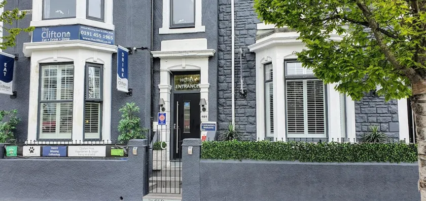 Clifton Guest House - Image 1