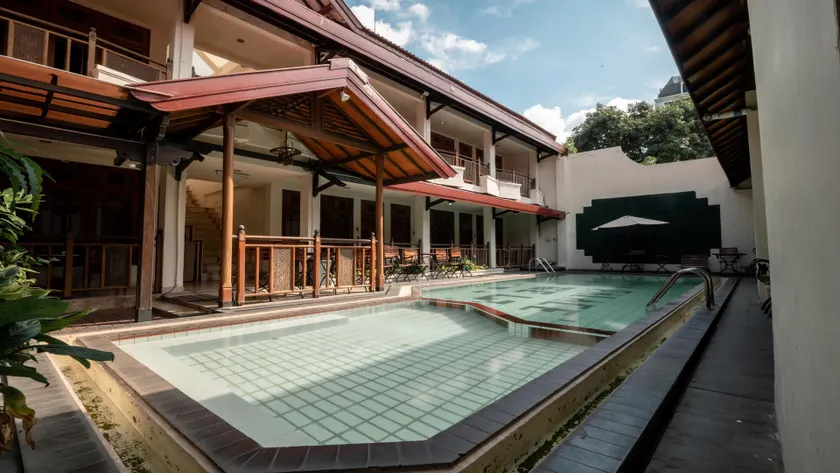 HOTEL SAPTA GRIA - Image 1
