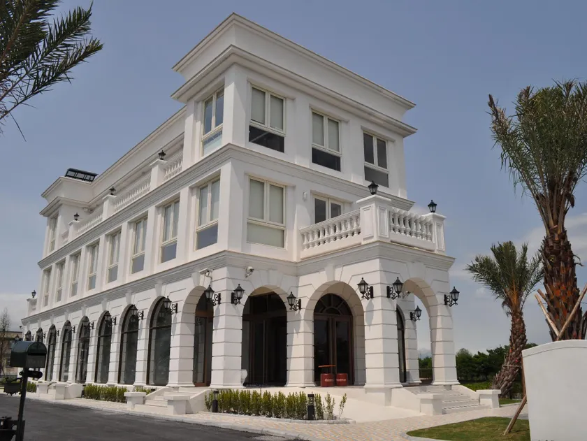 Aleex Villa - Image 1