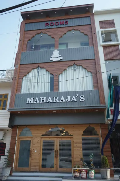 Maharaja Hotel and Restaurant - Image 1