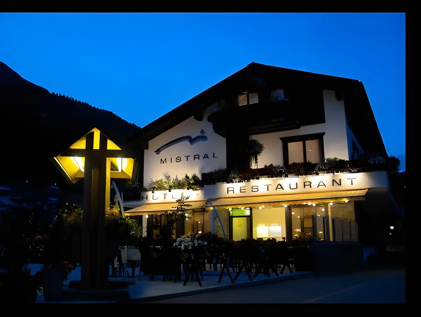 Hotel Mistral Superior - Image 1