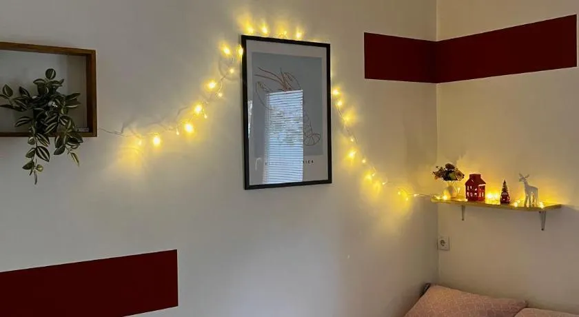'MONAS' mini apartments - Image 1