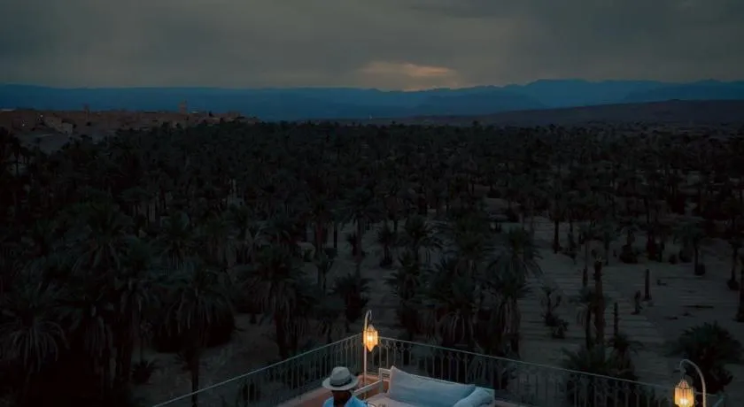 Hotel Kasbah Ennakhile - Authentic Stay in Nkob - Image 1
