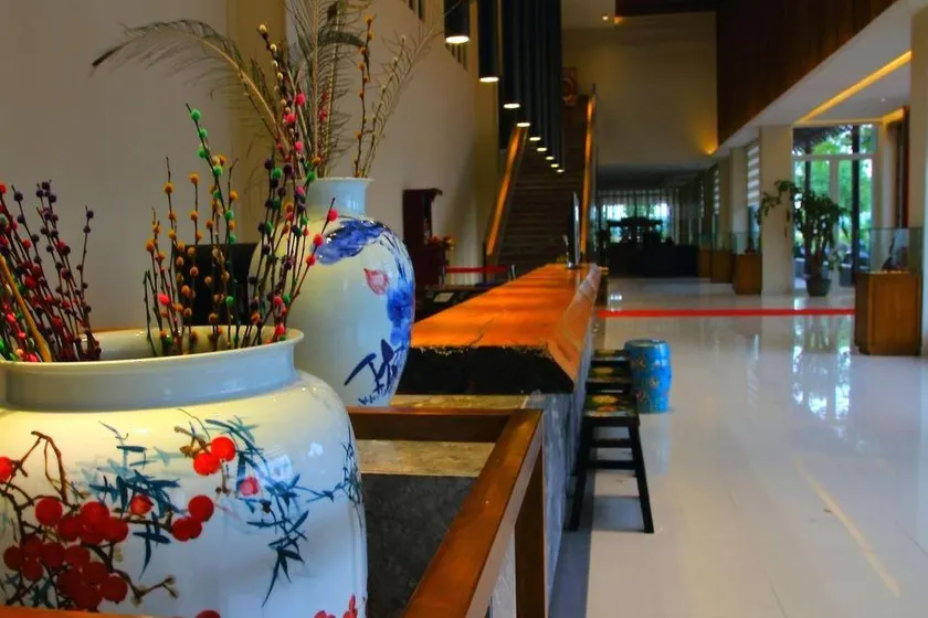 Wuxi Ehu Hotel - Image 1