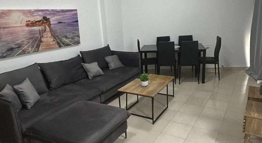 SIMA Suite Unit 2 - Image 1