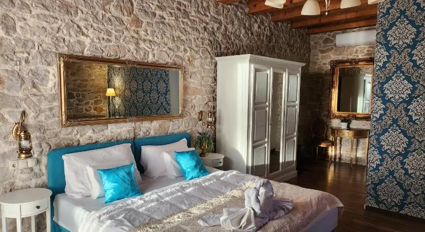 Boutique Vila Marijini Dvori - Image 1