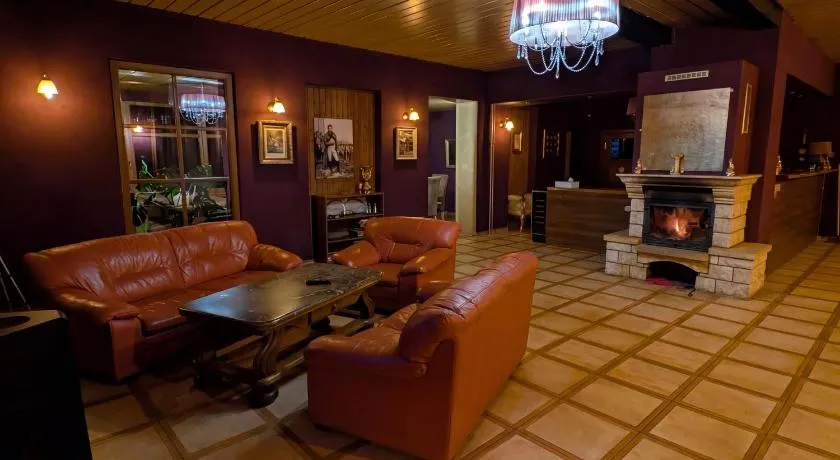 7Rooms - Image 1