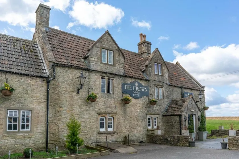 Crown Inn - Image 1