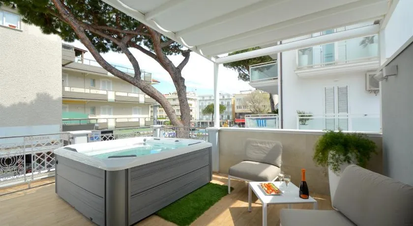 Prime Blue Suite - Appartamenti con jacuzzi privata - Image 1