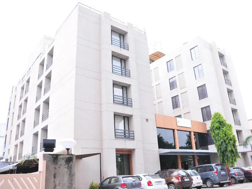 Treatotel - Image 1