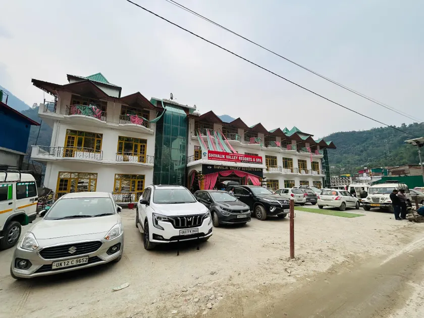 Shivalik Valley Resorts Sitapur - Image 1