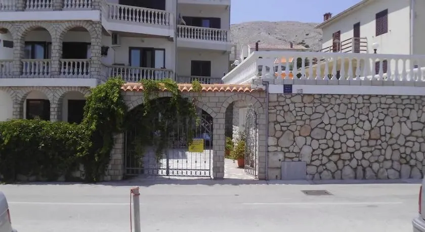 Apartments by the sea Pag - 21962 - Image 1