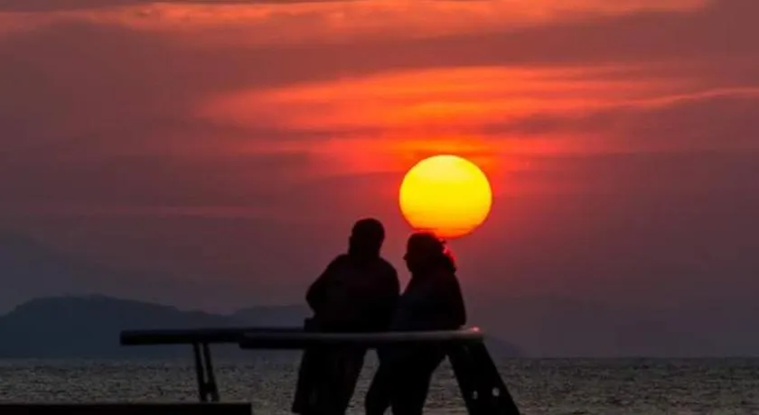 Atardecer porteño - Image 1