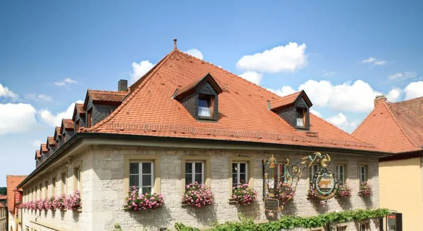 Gasthof Hotel Weinbau "Zum Goldenen Ochsen" - Image 1