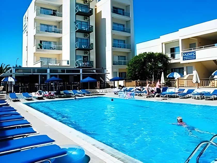 Sweet Memories Hotel Apts - Image 1