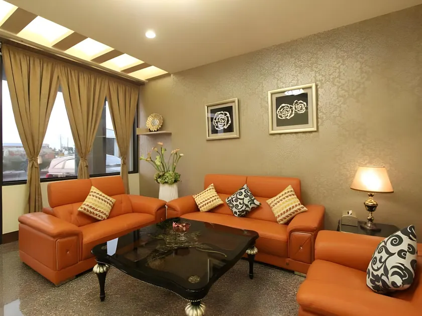Artdeco Guest House - Image 1