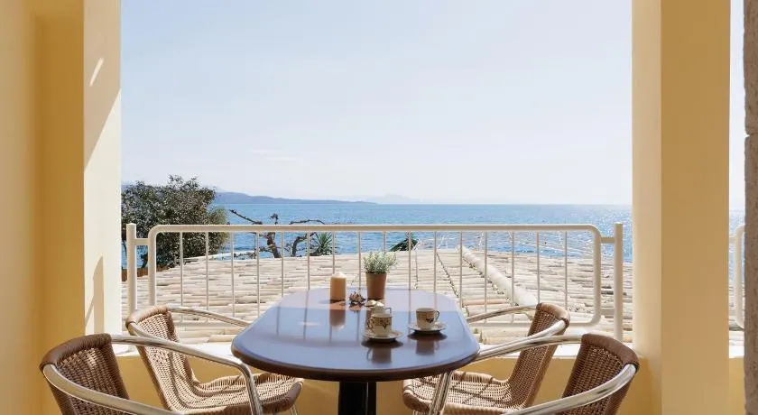 Salt & Sun Apartments by Konnect, at Kaminaki Beach - Image 1