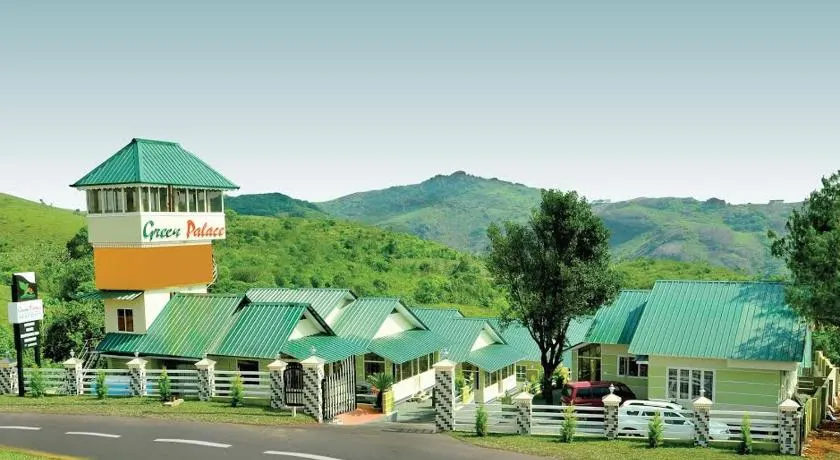 Green Palace Resort - Image 1
