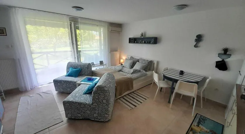 Victoria Wave Apartman - Image 1