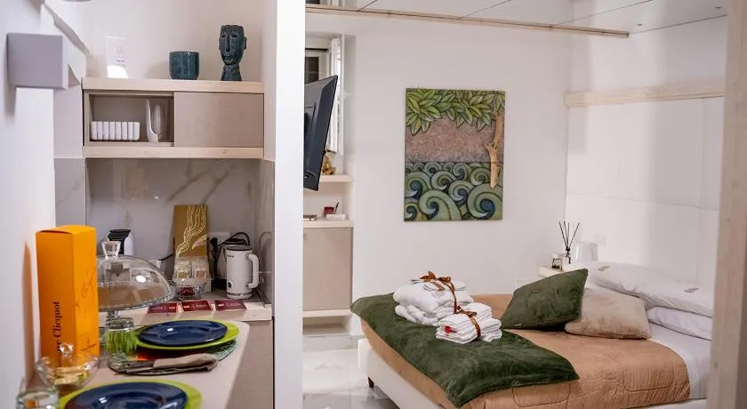 Suite Albatros - Luxury Room - Image 1