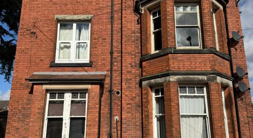 2 Guests - Free Parking - 6min to Derbion Centre - Image 1