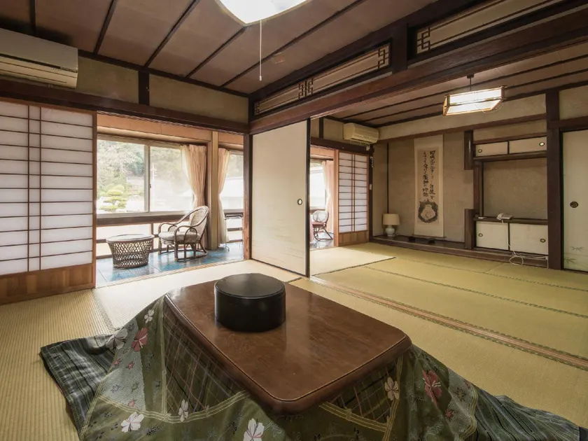 Izumiya Ryokan' Tawarayama Onsen - Image 1