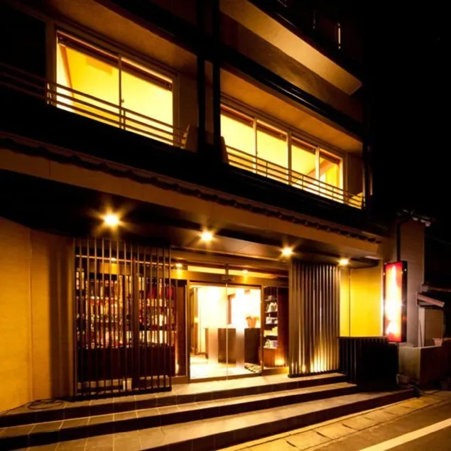 Uminoniwa - Image 1