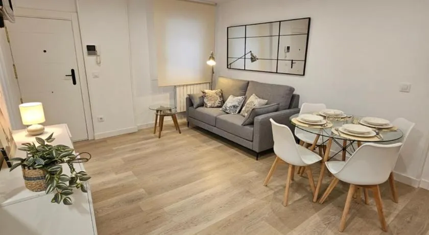 TATI HOMES - Ruiz Zorrilla 2,5 - Image 1