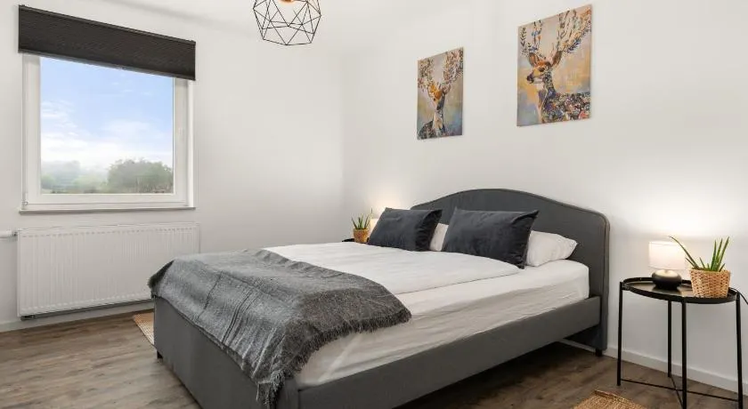 CASSEL LOFTS - Moderne Wohnung für 3 mit Balkon nahe VW-Werk - Image 1